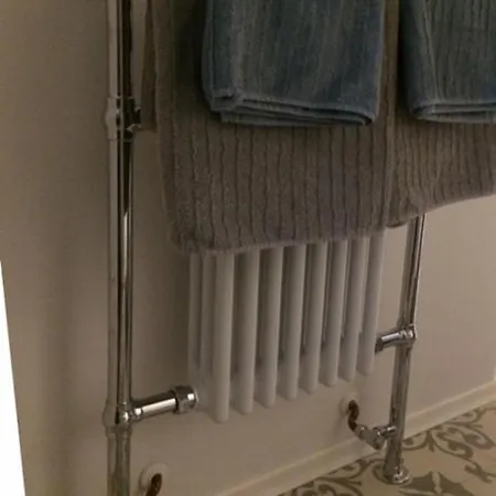 Pension Chapeau Konukevi 4*