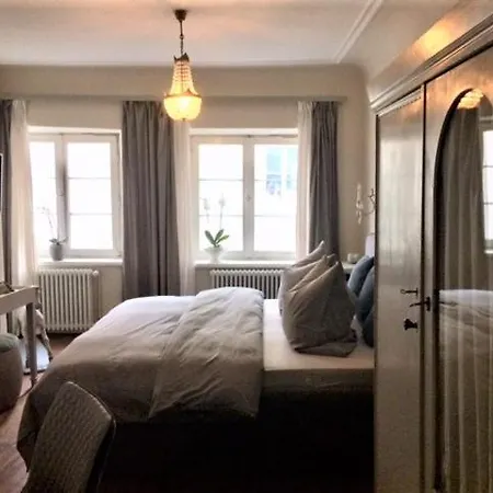 Konukevi Pension Chapeau 4*