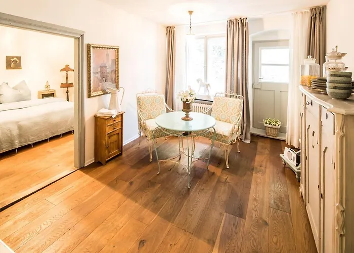 Pension Chapeau 4* Landsberg am Lech